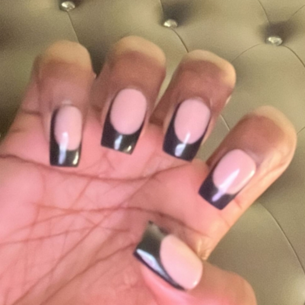 Acrylic press on nails - Picture 1 of 7